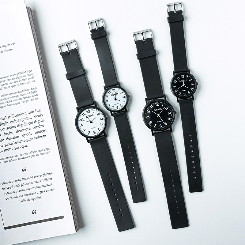 Silicone Band Women - Montre à Quartz noire Simple pour